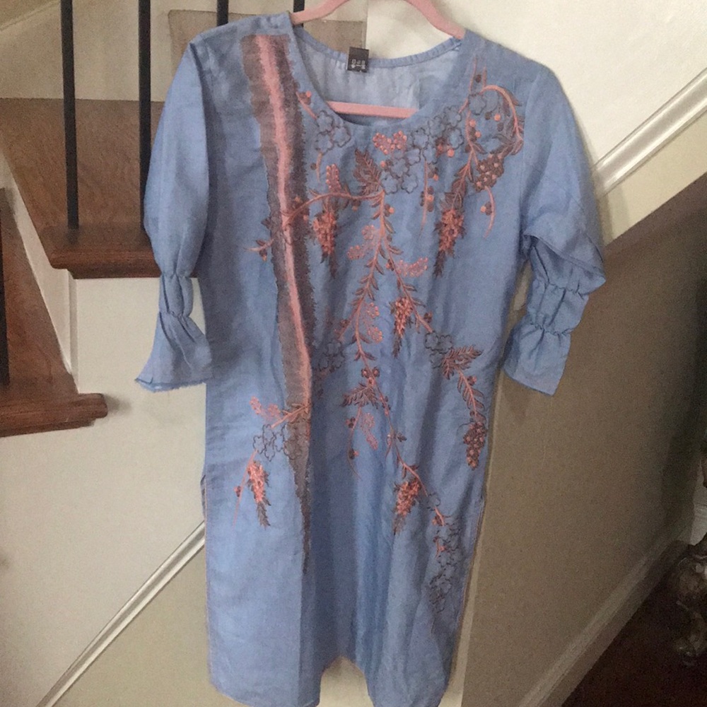Beautiful Kurta Indian Pakistani - image 1